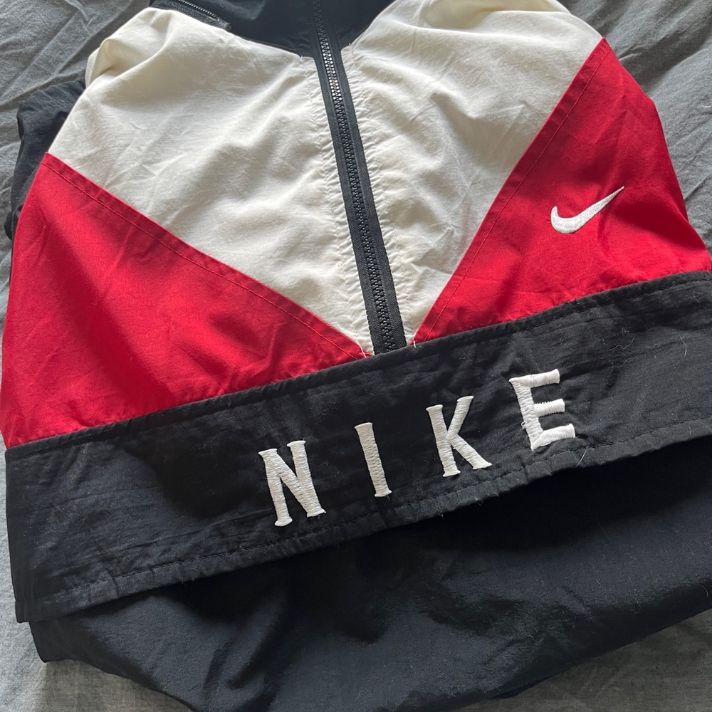 NIKE windbreaker